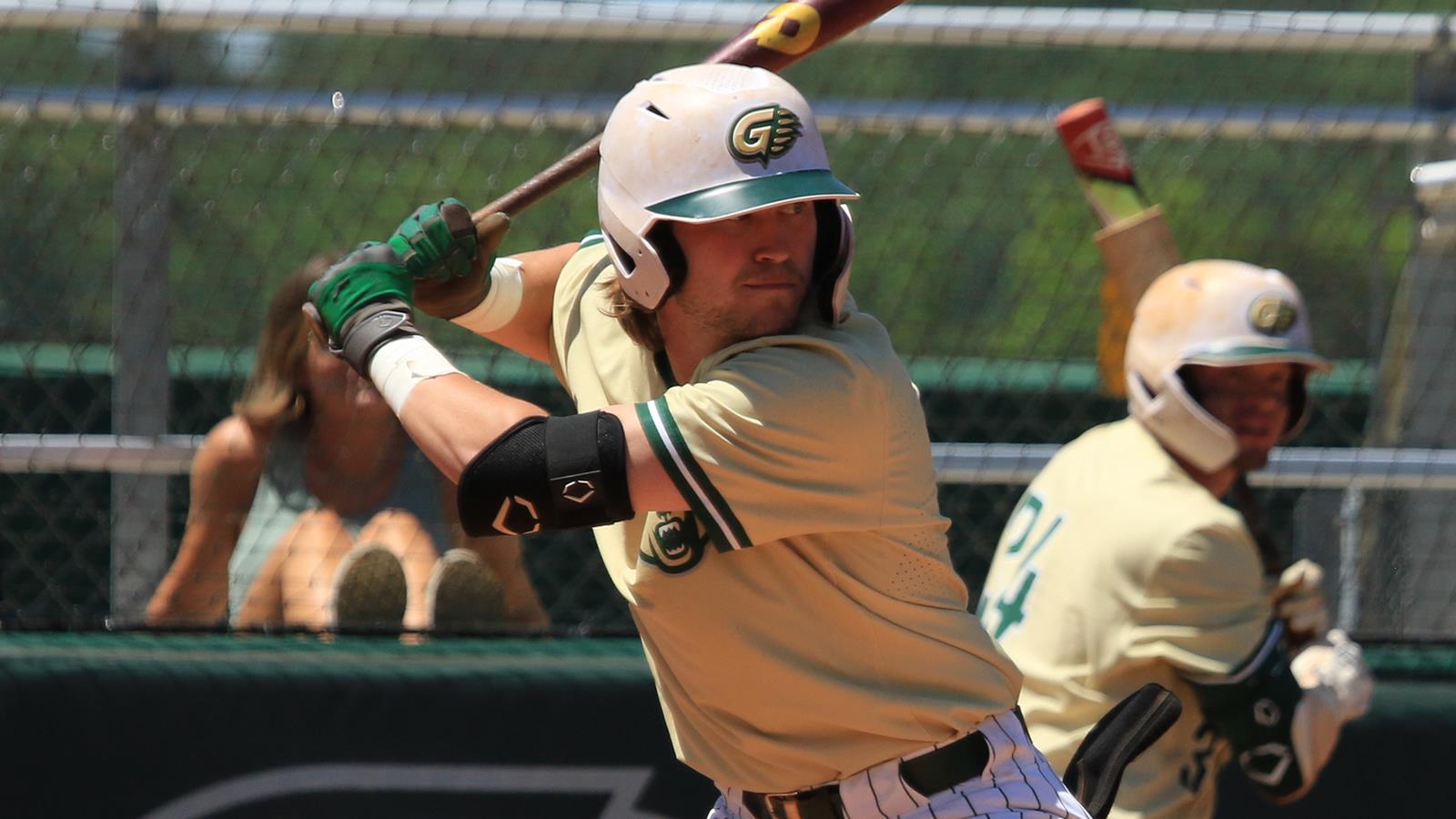 Kyle Harvey batting at Georgia Gwinnett College